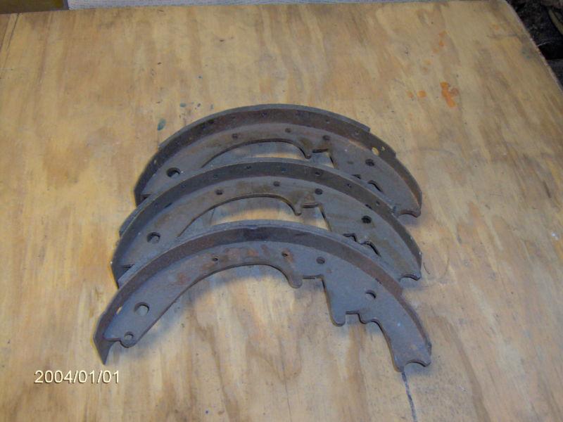 50,51,52,53,54,55,56,57,58,60,61,63,65,67,68,chevy,bel aire,impala,brake shoes 