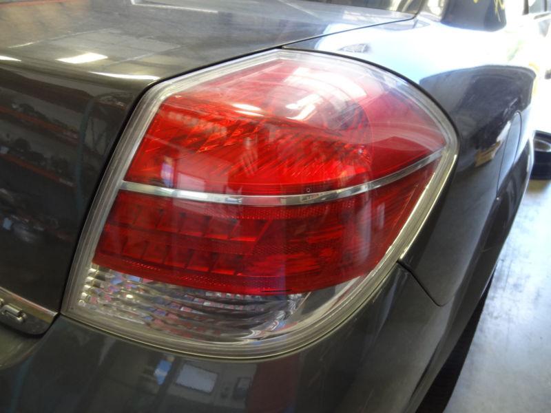 Tail light passenger (right) 2007 saturn aura