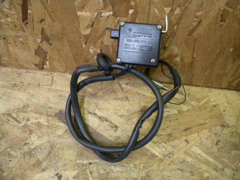 91 porsche 911 964 antenna amplifier booster 96464517300