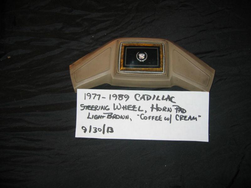 1977-1989 cadillac horn pad,coffee,horn,fleetwood,deville,steering wheel center