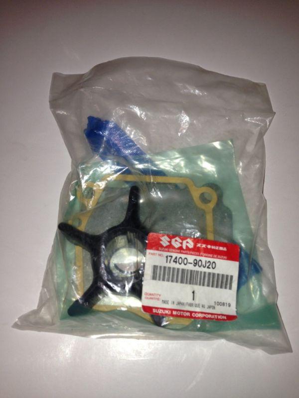 Suzuki water pump kit #17400-90j20 new in package + free shipping