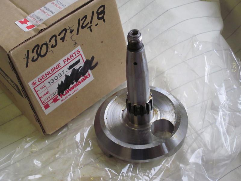 Kawasaki ar125 a1a a1b a2 b1 1983-84 crankshaft left hand side lh 13037-1218 nos