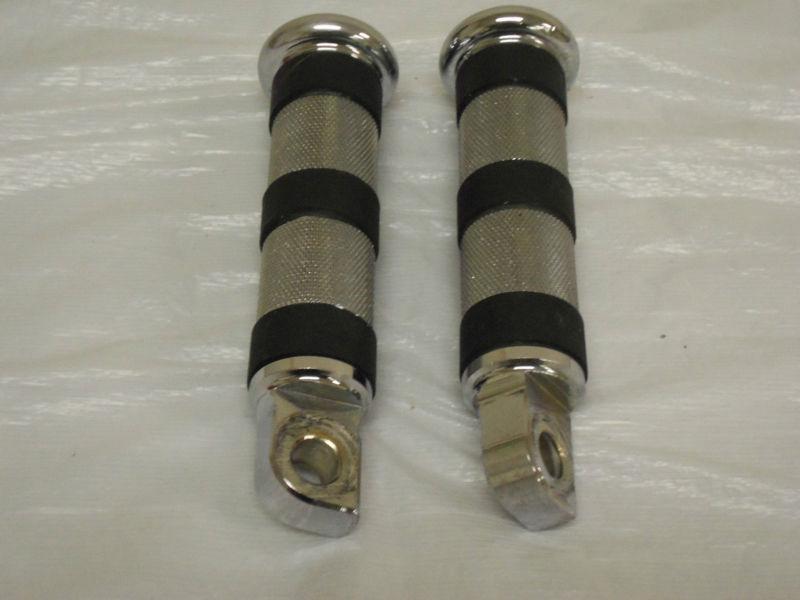 Harley davidson diamond chrome & rubber large foot pegs 