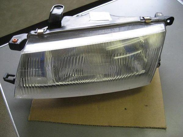 Toyota carina 1992 left head light assembly [0510900]