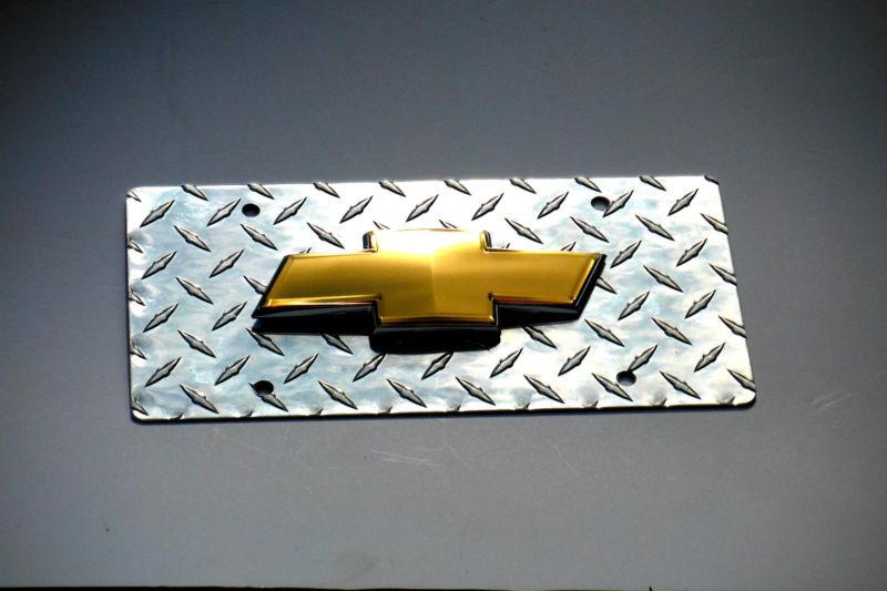  ~awesome new chevy emblem diamond cut aluminum plate oem hhr, uplander oem 