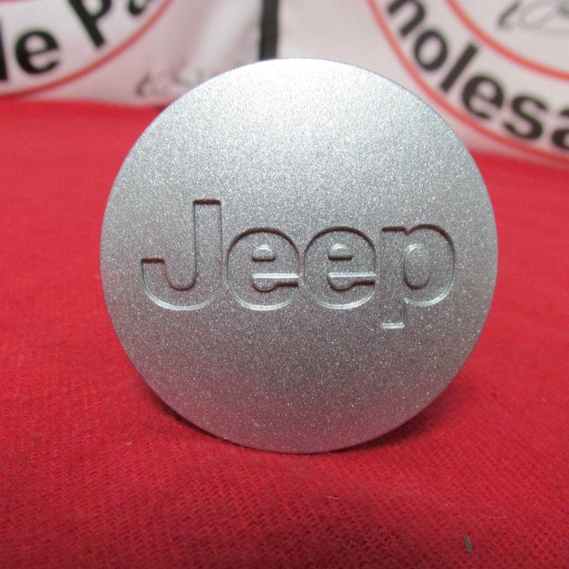 Jeep patriot compass grand cherokee wrangler commander grey center wheel cap oem