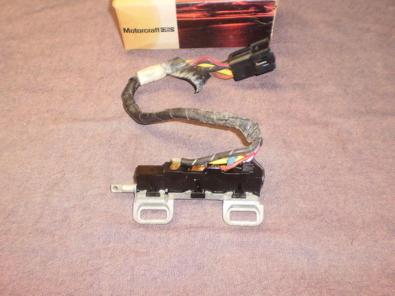 Ford 71,73 pinto ignition switch orig. ford nos