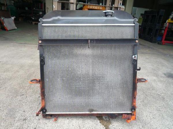 Isuzu forward , borneo , giga 2006 radiator [0020400]