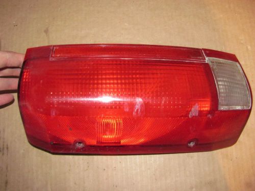 Oem 91-96 ford f-series/bronco driver side (lh) tail light