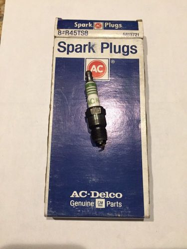 R45ts8 ac delco spark plugs nos qty:8