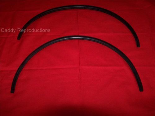 1959 - 1960 cadillac conv.  rear window leading edge weatherstrip pair