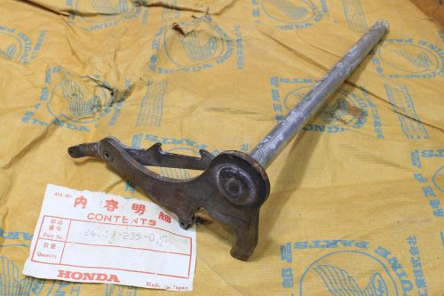 Honda ca175 cl175 cd175 spindle gearshift nos p/n24610-235-010