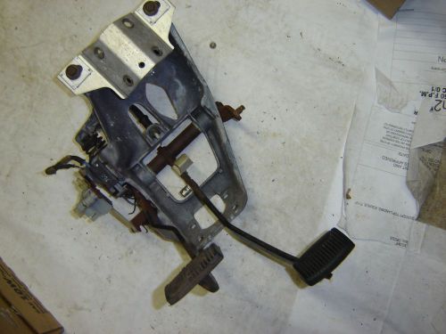 Ford f150 f250 f350  88 89 90 91 clutch brake pedal assembly oem rat rod