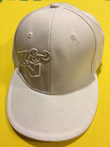 K&amp;n hat inclined white size 7 5/8