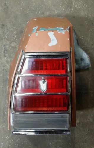 1977 chevrolet chevy monte carlo lh tail light taillight tail lamp assembly