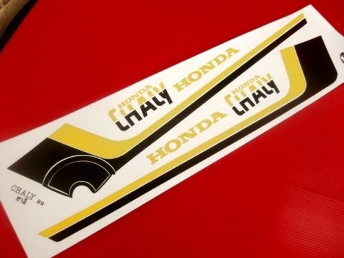 Honda chaly cf50 cf70 sticker new   black- yellow   (mi)