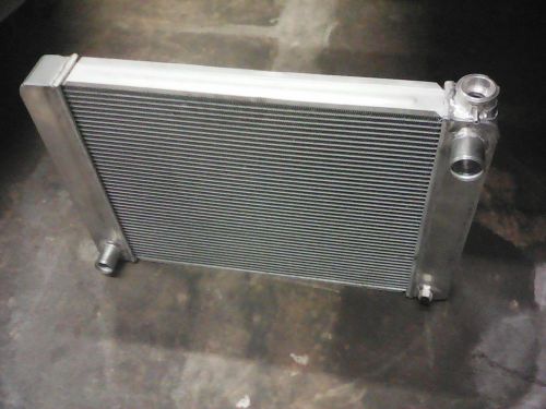 Aluminum radiator speedmaster 28x19x2.5 ford polished