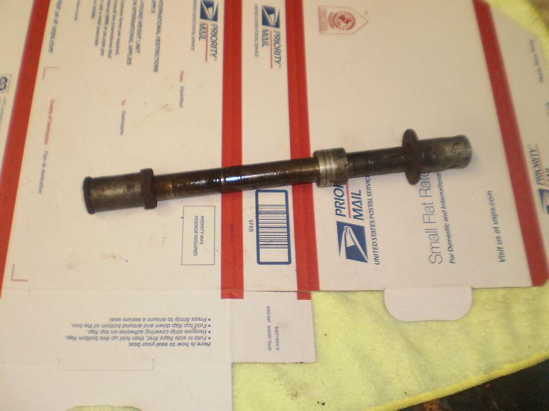 Honda 1975 cb550k4  front axle assy. *