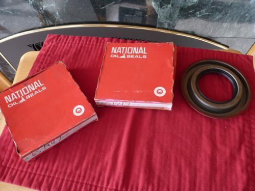 Nos pair set of 2 national oil seals federal mogul 9773 seal 65-1947 usa nors