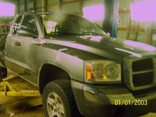 05 06 07 08 09 10 11 dodge dakota left rear door vent glass ext cab 4 dr