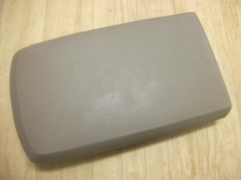 Ford explorer grey center console lid 2002 2003 2004 2005 mountaineer arm rest