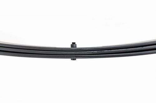 Rough country 3&#034; front leaf springs for 1979-1985 toyota pickup - 8022kit