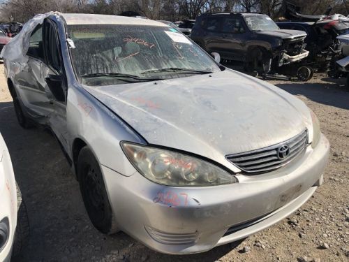 Seat belt front left driver retractor fits 02-06 camry 840518