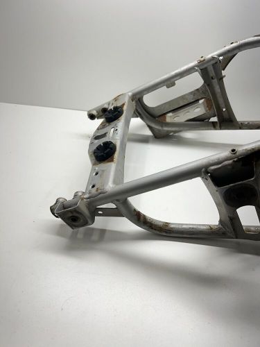 2005 polaris predator 500 oem rear subframe back sub frame 1014799-385