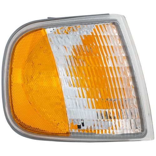 Corner light for 1997-2002 ford expedition passenger side fo2551118