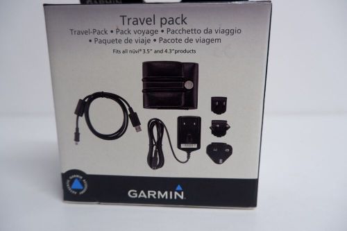 Garmin nuvi travel charger pack, fits 3.5&#034; &amp; 4.3&#034; products new