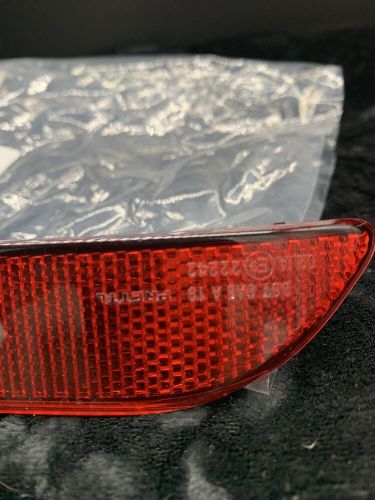 Volkswagen taos rear side marker reflector lh oem 2022-2024 driver #2gj-945-105