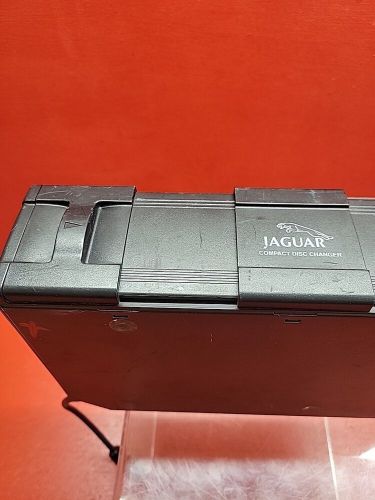 1997-2000 jaguar xk8 compact disc changer lnc4160aa