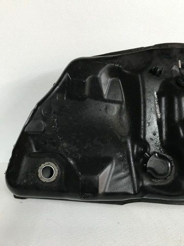 05-06 lexus ls430 fuel tank oem