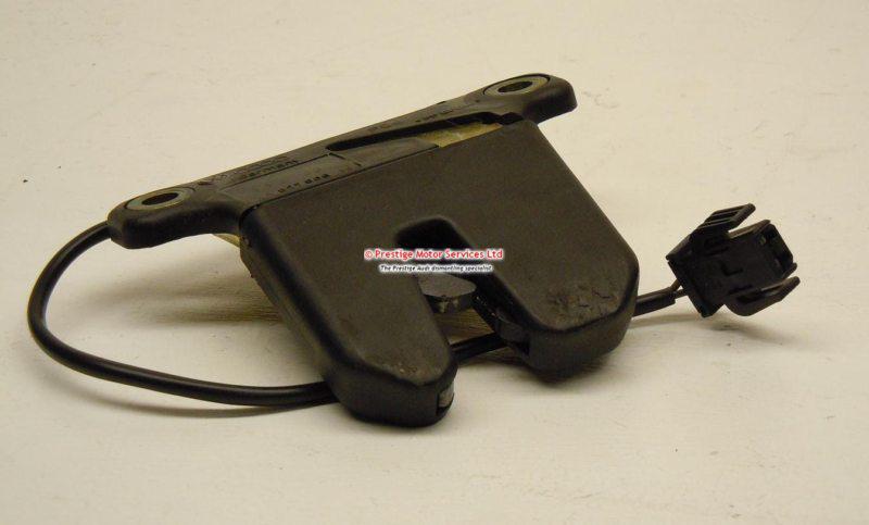 Audi a8 d2 a6 c4 100 boot lock latch mechanism 4a5827505h