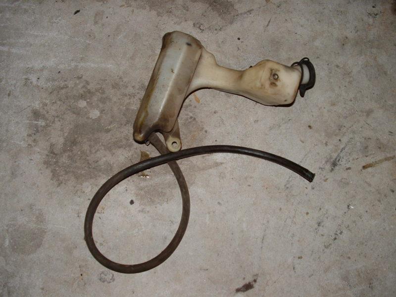 1988 honda hurricane cbr600 radiator coolant overflow tank 87 88 89 90