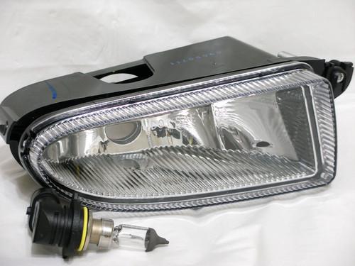 Chrysler 2001-05 pt cruiser driving fog light lamp r h passenger side w/bulb new