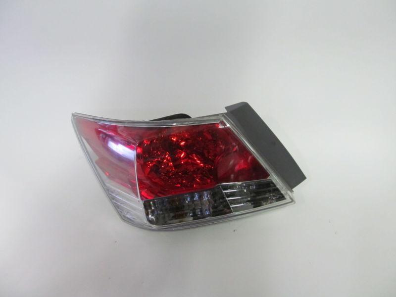 08 09 2010 2011 2012 honda accord sedan oem left tail light nice! 