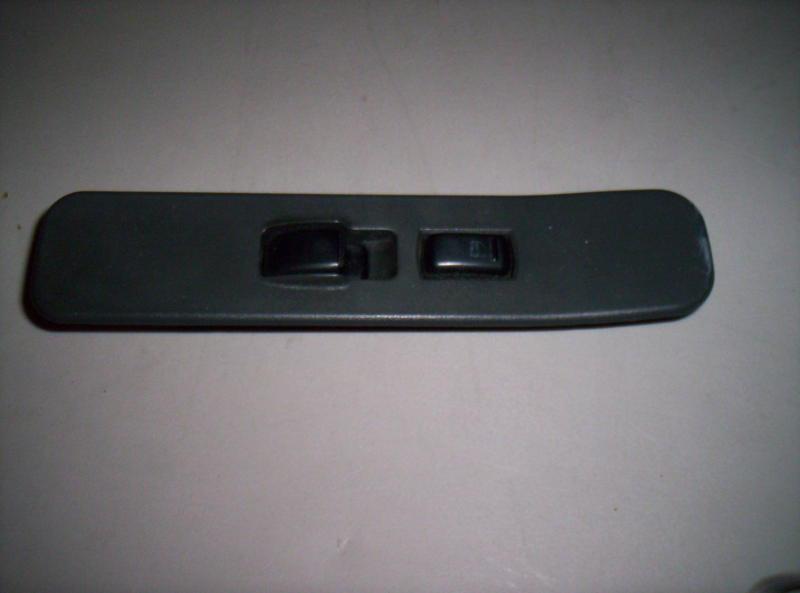 98 99 00 01 02 03 montero sport rh front power window switch 