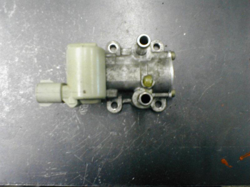 1997-2001 toyota camry air idle control valve iacv valve 