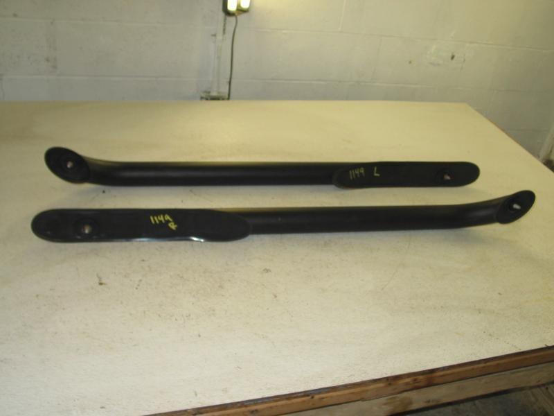 04 land rover discovery roof bars pair 03 04 style  30033