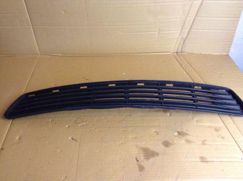 Toyota camry radiator center lower grill grille 5311206200 oem oe