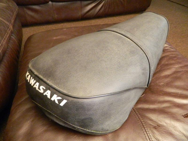 1976 kawasaki ke100 original seat w/pins !