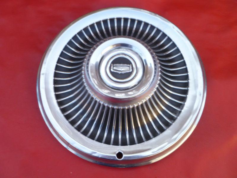 1970 mercury colony park 15"  hubcap wheel cover