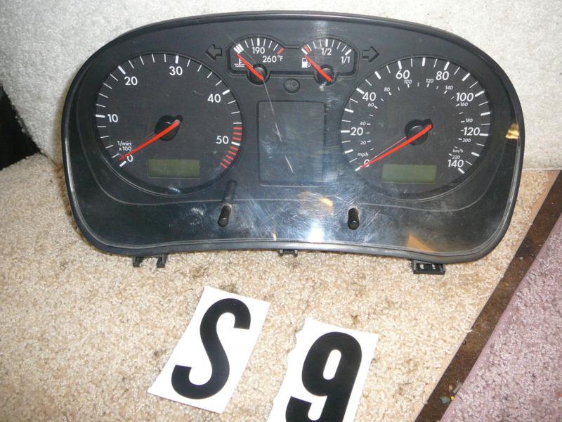 00,01 volkswagon golf jetta instrument cluster speedometer gauge