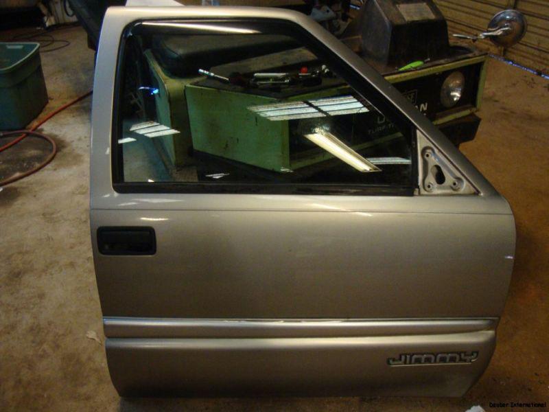 98 99 00 01 02 03 04 gmc jimmy passenger side door pewter 382e 4x4 4 door 