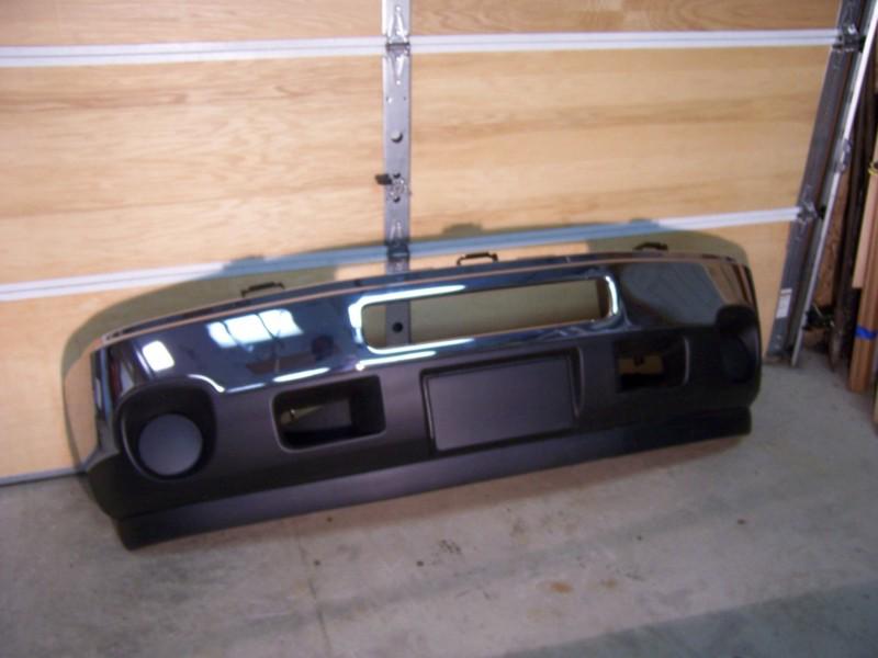 2012-2013 gmc sierra oem front chrome bumper new take-off 