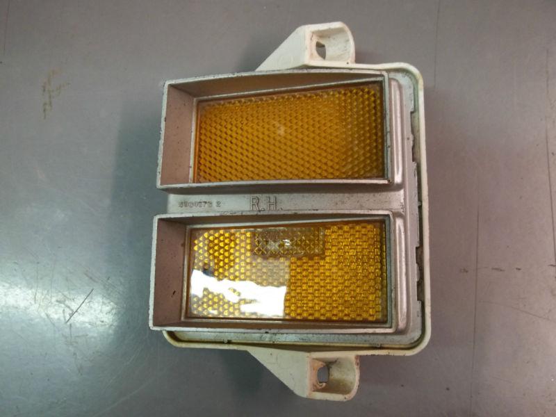 Used parking marker light chevy 1972 wagon impala 454 olds pontiac 