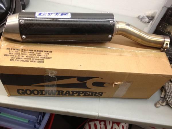 Yamaha gytr dual slip-on carbon fiber mufflers  r1 