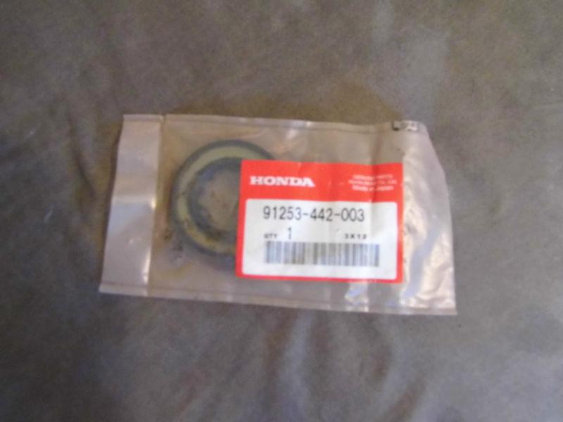 91253-442-003 dust seal honda vtx1300 vtx1800 and others