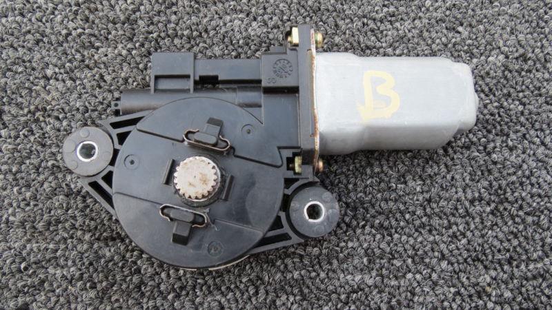 02-06 acura rsx type s and base model sunroof motor                            b